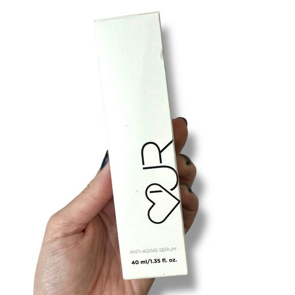 OUR Skin Cares Blogger Fav Vitamin C Nourishing Skincare Anti-Aging Face Serum - Picture 3 of 4